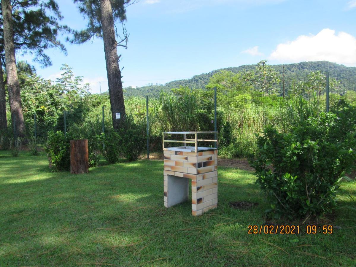 Sahy - Aldeia Dos Reis, Condado - Apartamento Quarto E Sala Мангаратиба Экстерьер фото